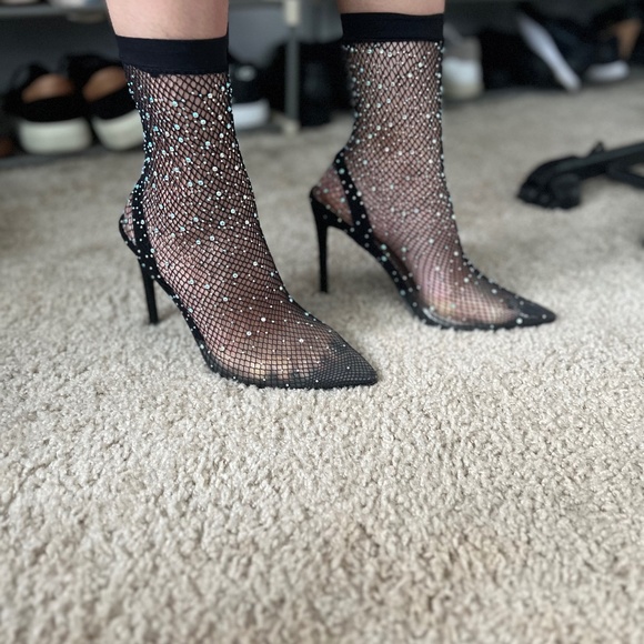 Dream Pairs/size 8.5/ black. - Picture 2 of 6